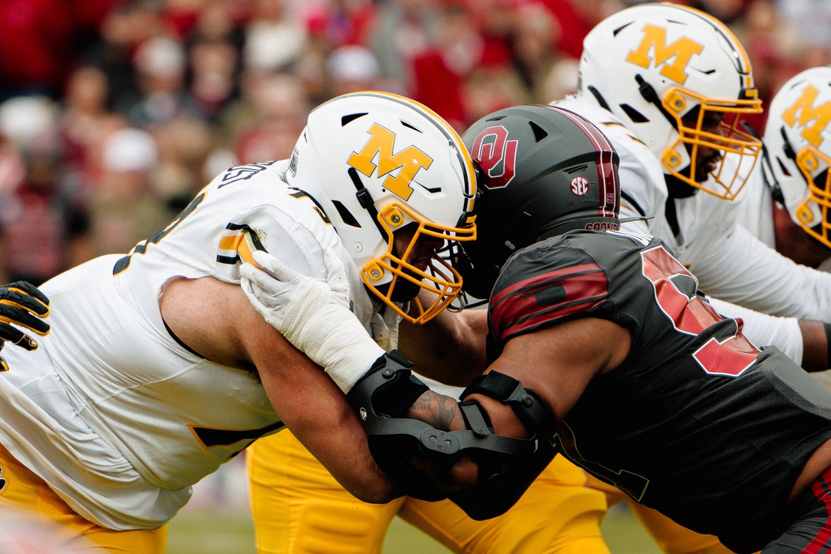 MizzouFootball's tweet photo. Countdown to the NFL Combine ⏱️📈⬇️

@KTrost72 X #NFLComnine 

🗓️ Sunday, March 1 (1-5 p.m. ET) on @nflnetwork https://t.co/Q8upUpuvJ0