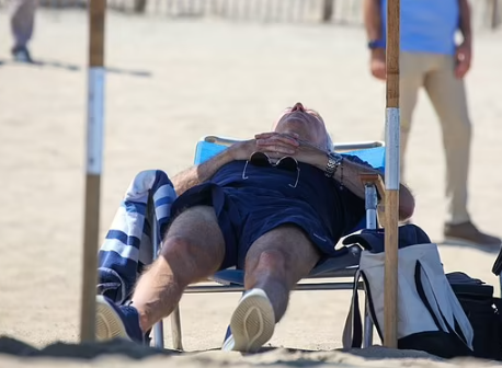 Sandfort tweet media