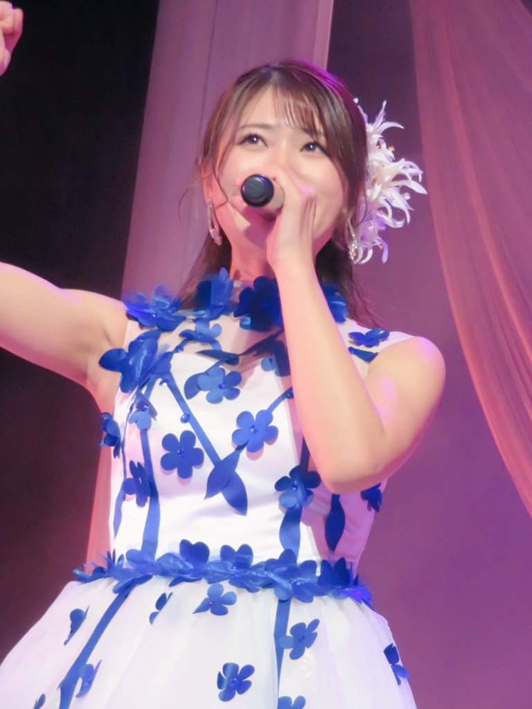 虹バラ tweet media