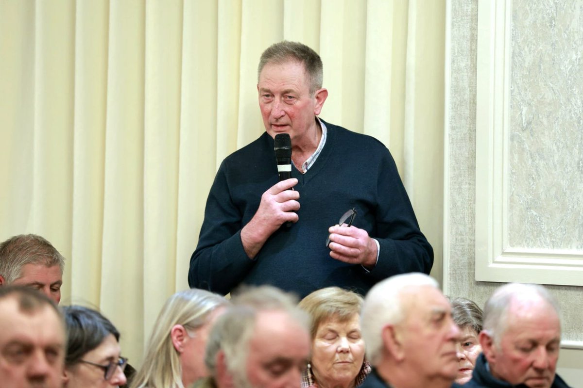Bertie Roche from Abbey in Galway, father of Farm Family Chair Teresa Roche - who has been in the <a href="/bordbia/">Bord Bia - The Irish Food Board</a> building since Feb 3rd - addressing the public meeting in Athy tonight. #DoubleStandards #RestoreConfidence