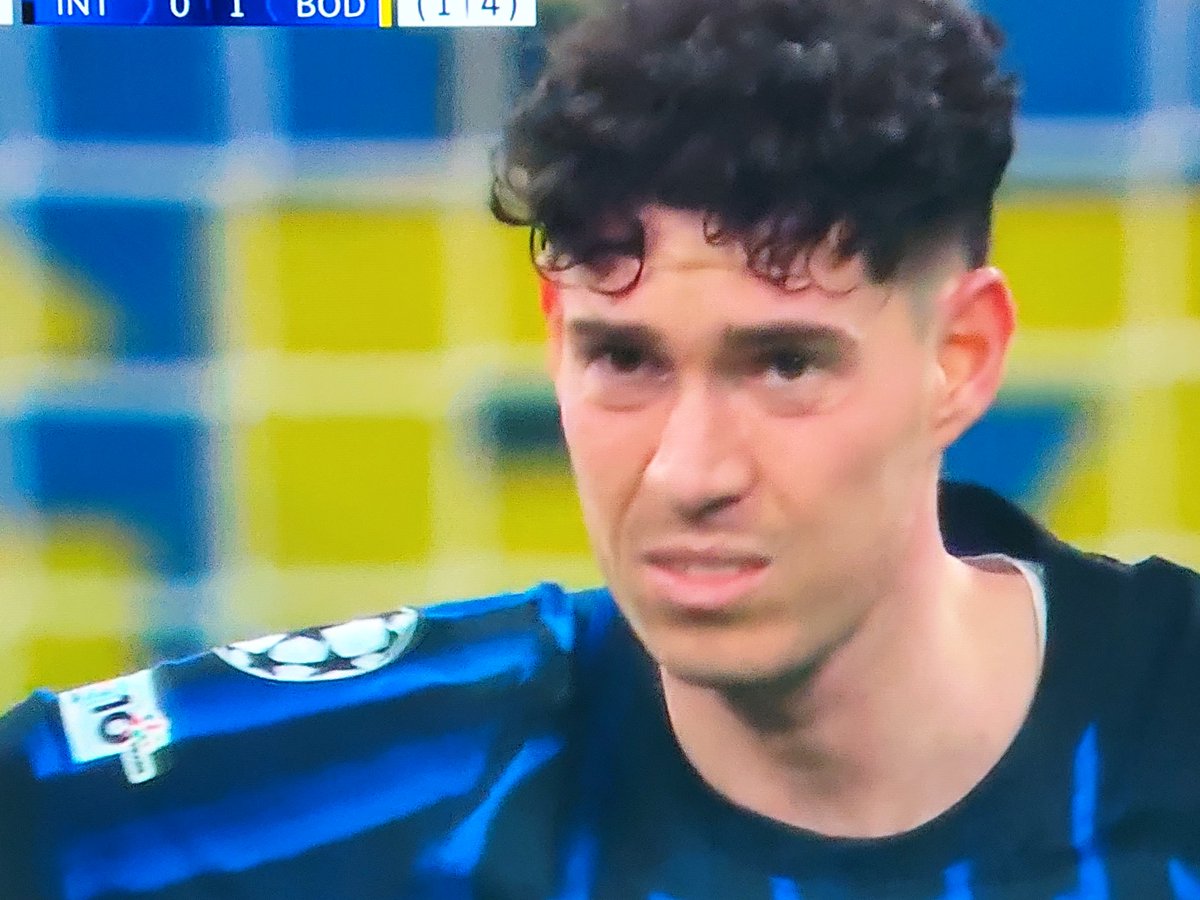 Vedere sta faccia di merda così non ha prezzo, lurida lotra 

#InterBodo