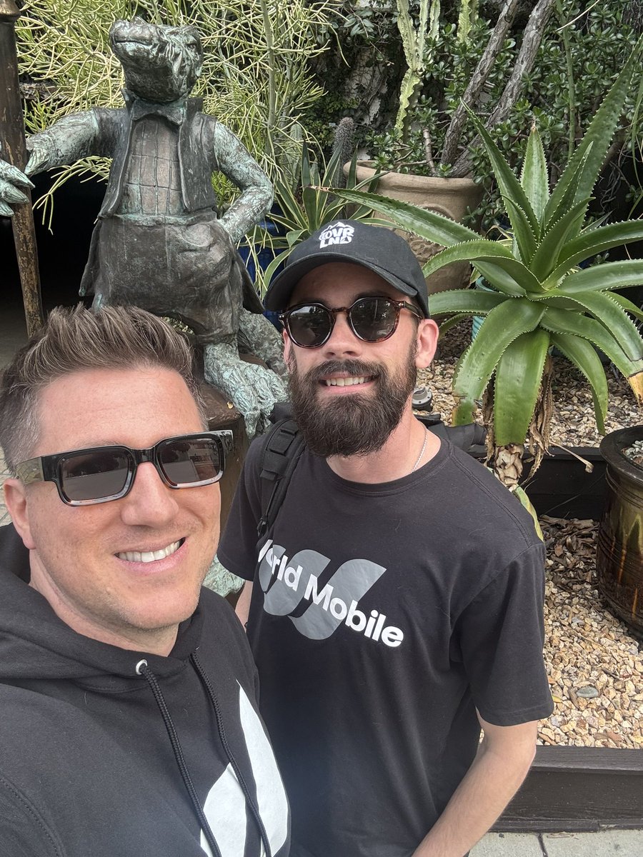 Clover Nodes tweet media