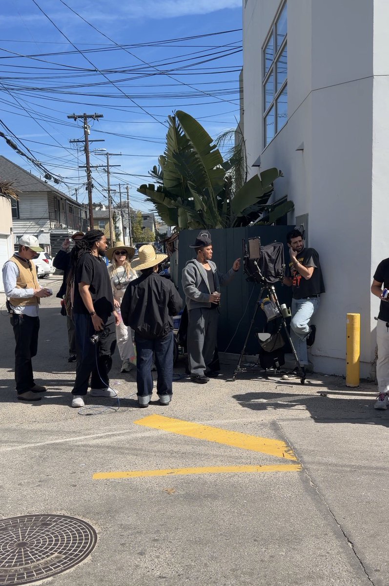 CjaySyre's tweet image. Make a stack from the bed &amp;amp; take pictures for stacks later #MODE