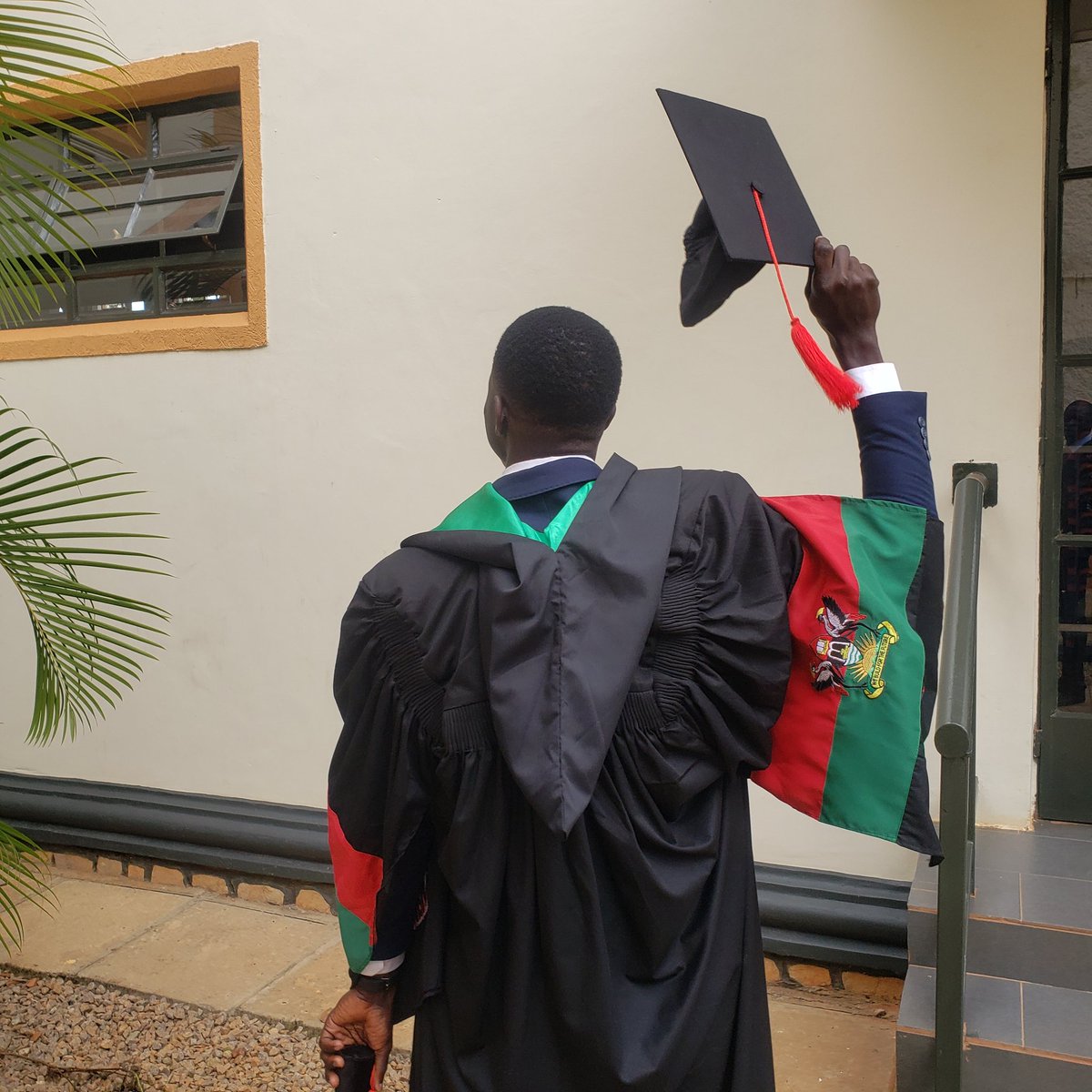 wandera28's tweet photo. Bachelors Degree in Agriculture and Rural innovation successfully secured from Makerere University 🇺🇬😫🎉🥳. Glory be to GOD 🙏
#76MakGrad https://t.co/MBhygEXCjP