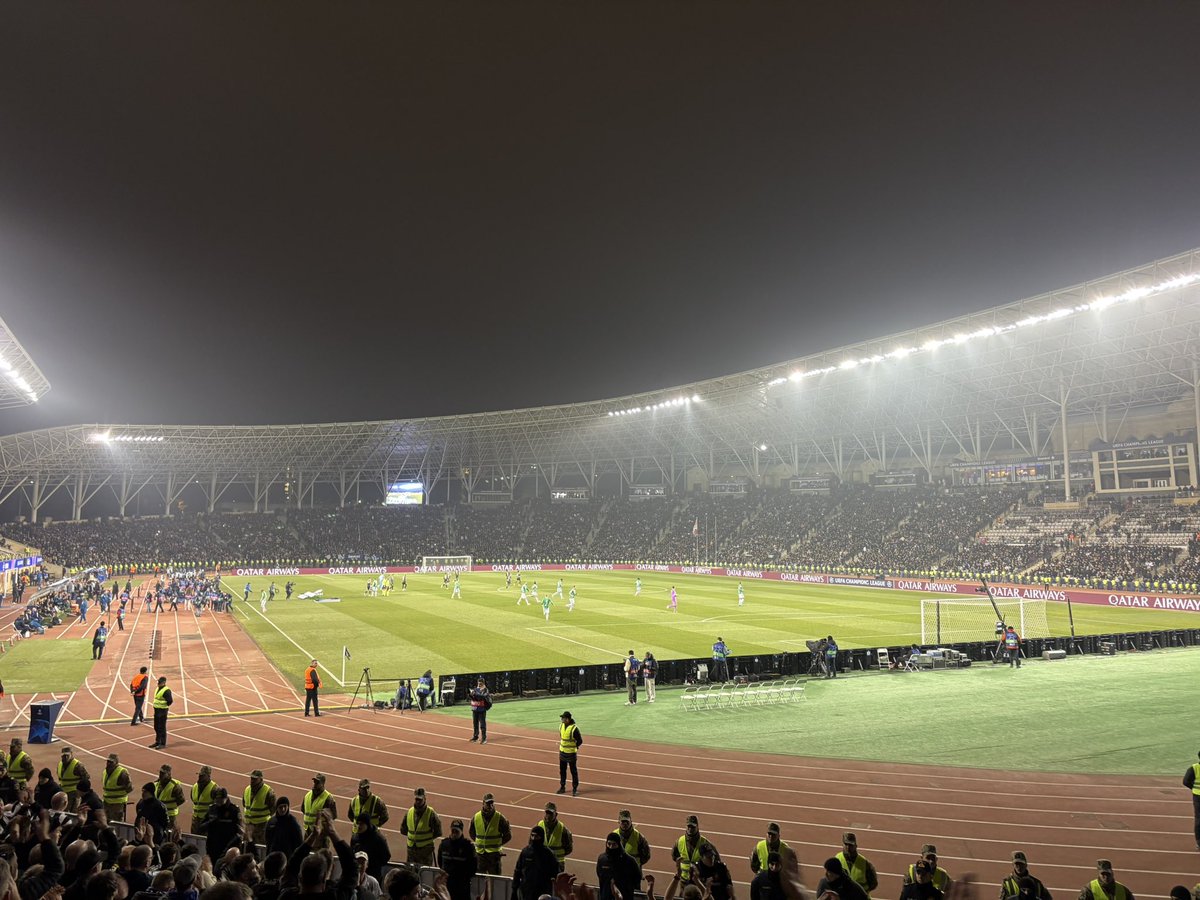 JamieNufc2002's tweet photo. Into the next round
What a trip ⚫️⚪️ #NUFC https://t.co/H2f8mQYfkW