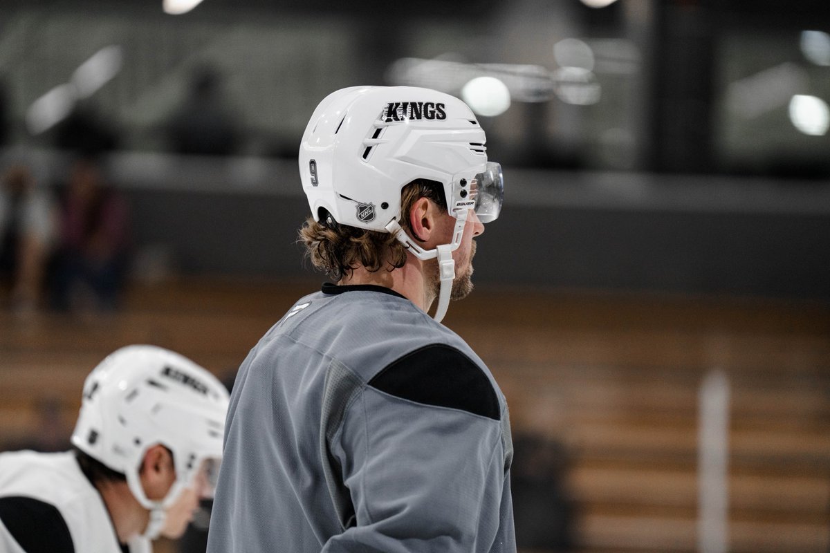 LAKings's tweet photo. LOOK WHO’S BACK 🧃 https://t.co/9ixzED95UJ
