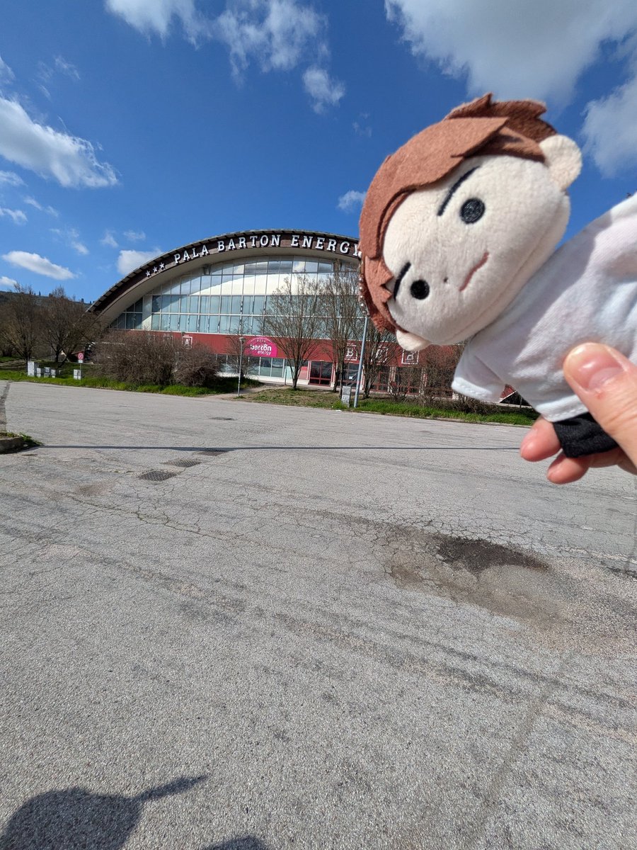 いよいよパラバルトン到着❗️ ＃石川祐希 ＃ペルージャツアー