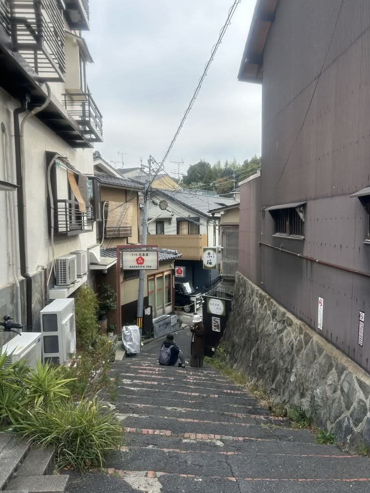 Harukasoraaa's tweet photo. In a world that moves fast, places like this remind me to slow down https://t.co/cRU1mDjJSE