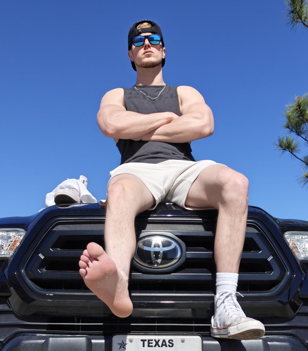 Alpha Travis tweet media