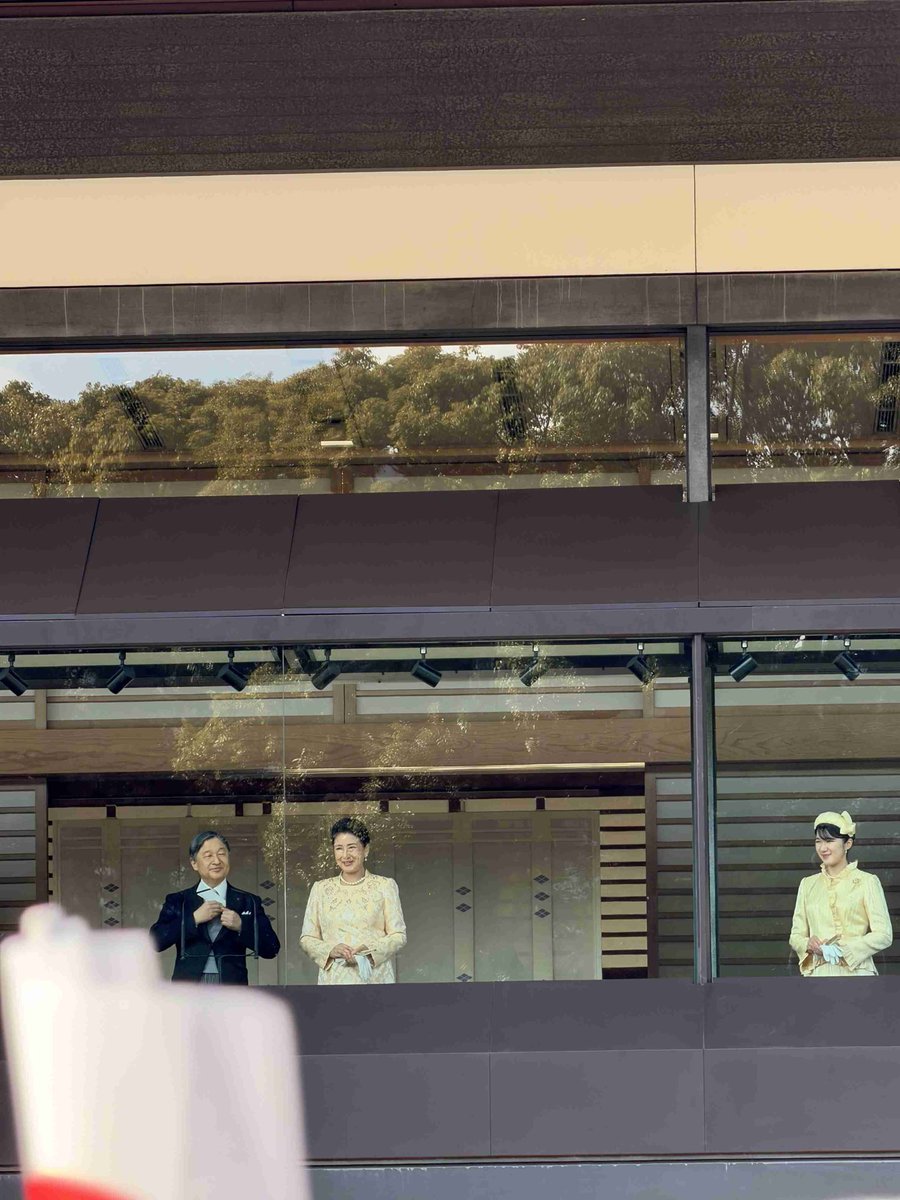 お二人の間に🐉、もっとくねくねの、いる感じ？！？！DBの神龍みたいな！