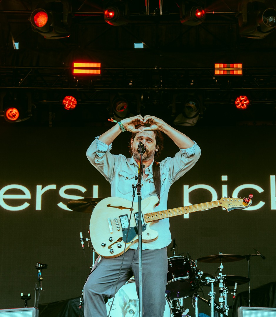 Silversun Pickups tweet media