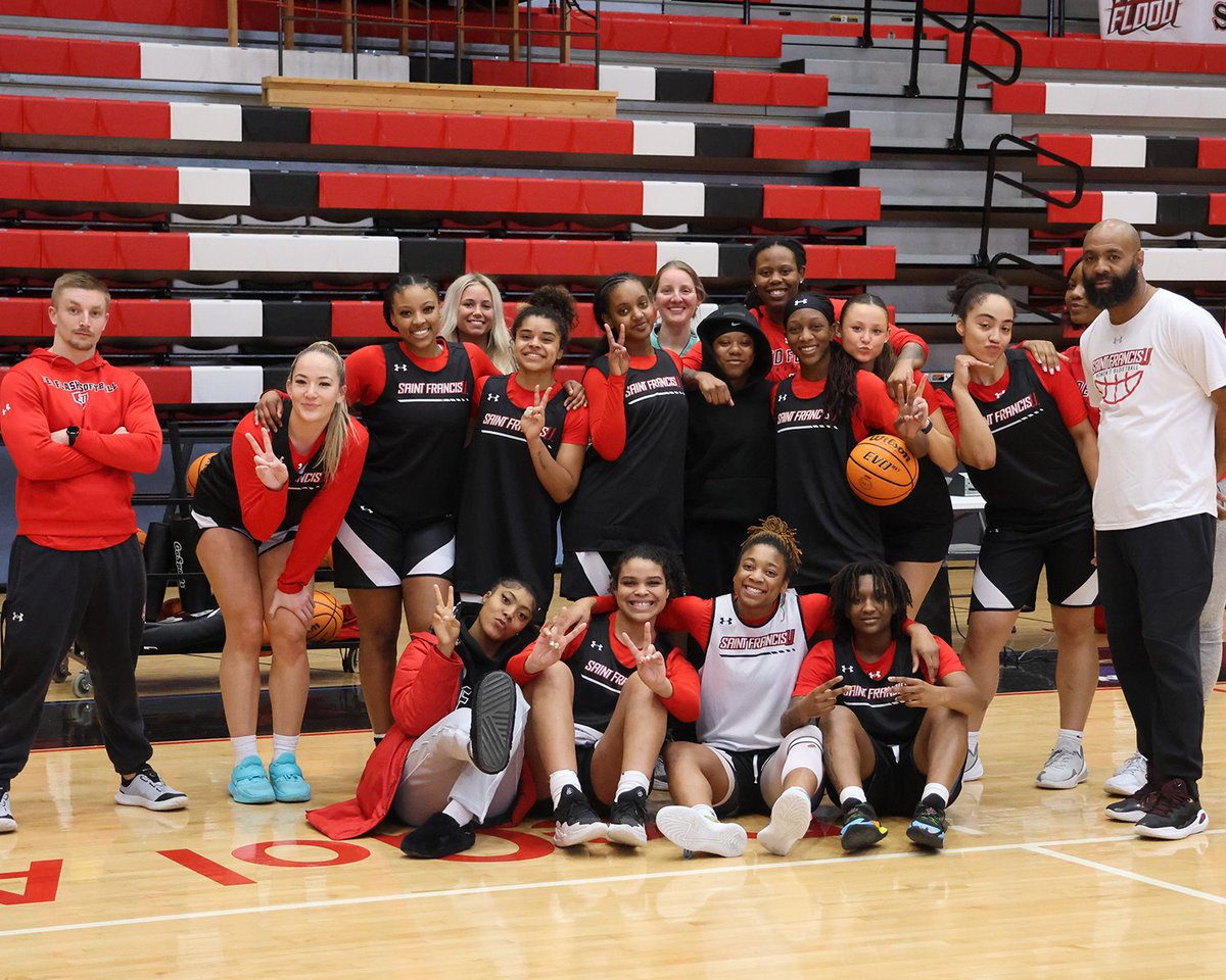 RedFlashWBB's tweet image. Built on energy ✌

#SFUwbb #FlashMentality #FlashProud #GoRedFlash