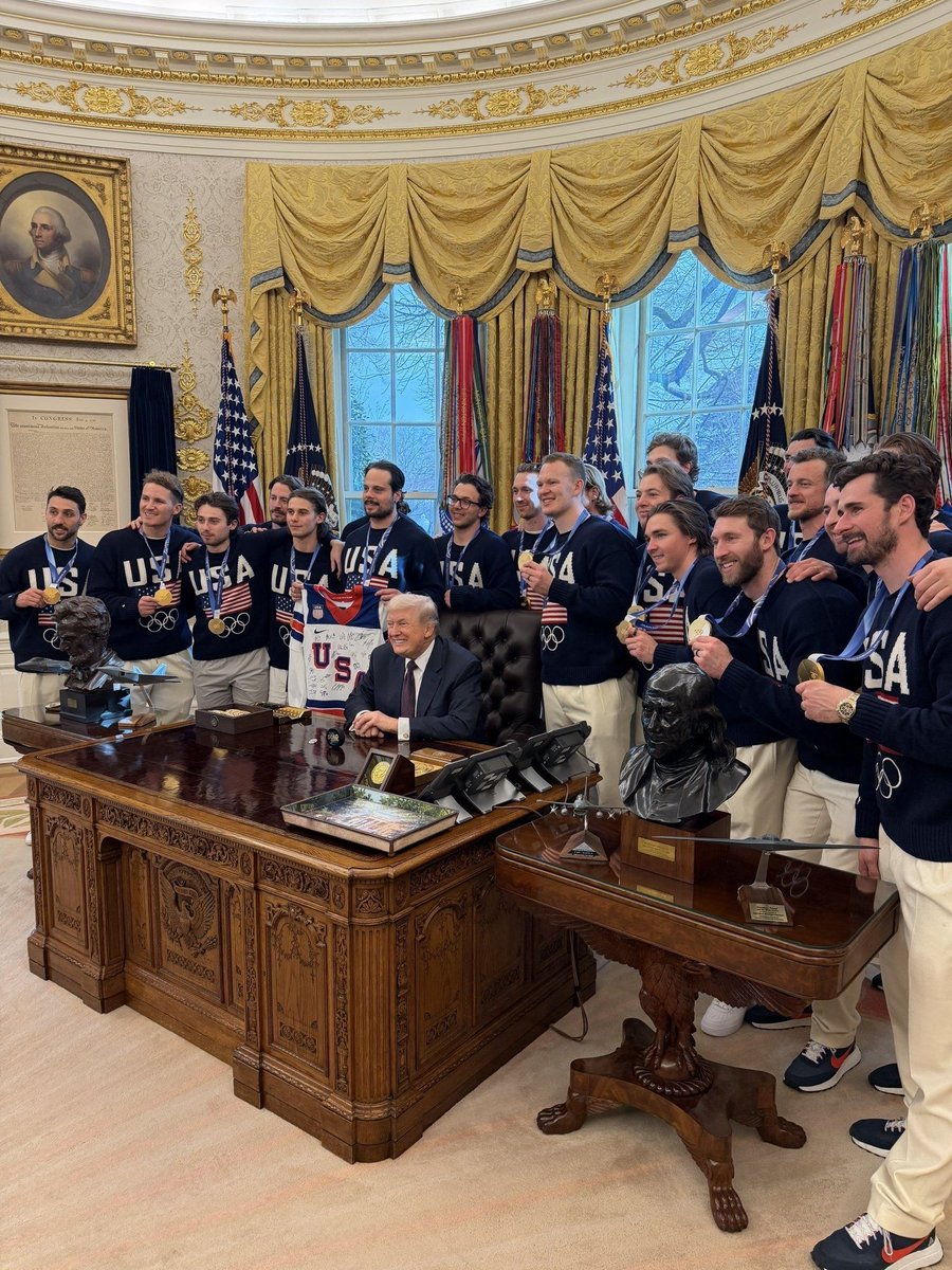 ⁿᵉʷˢ Barron Trump 🇺🇸 tweet media