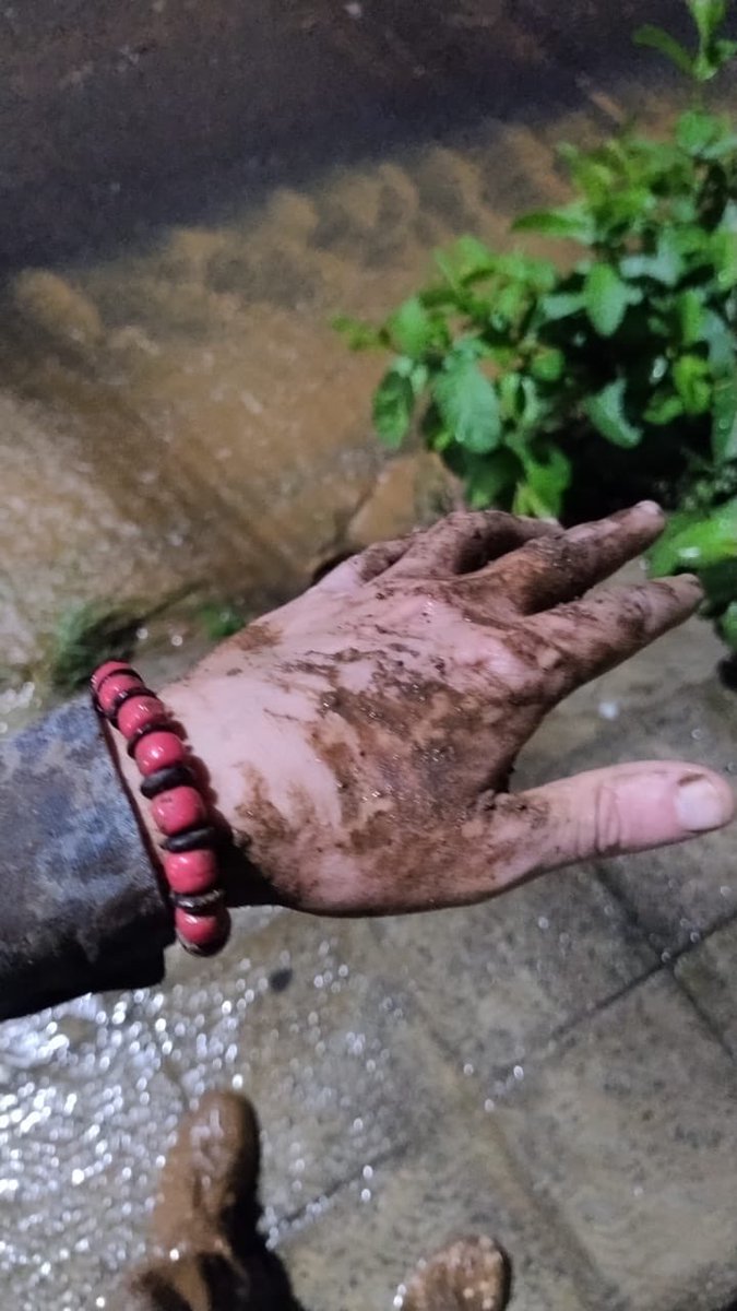 AliQuintiliano's tweet photo. Oi pessoal, sei que é fim de mês porém um amigo mora em Juiz de Fora, em Minas Gerais,  Onde um temporal devastador já deixou 16 mortos e 440 pessoas desabrigadas, forçando a prefeitura a decretar estado de calamidade pública. Ele perdeu tudo, mas graças https://t.co/F02h6wtcCD