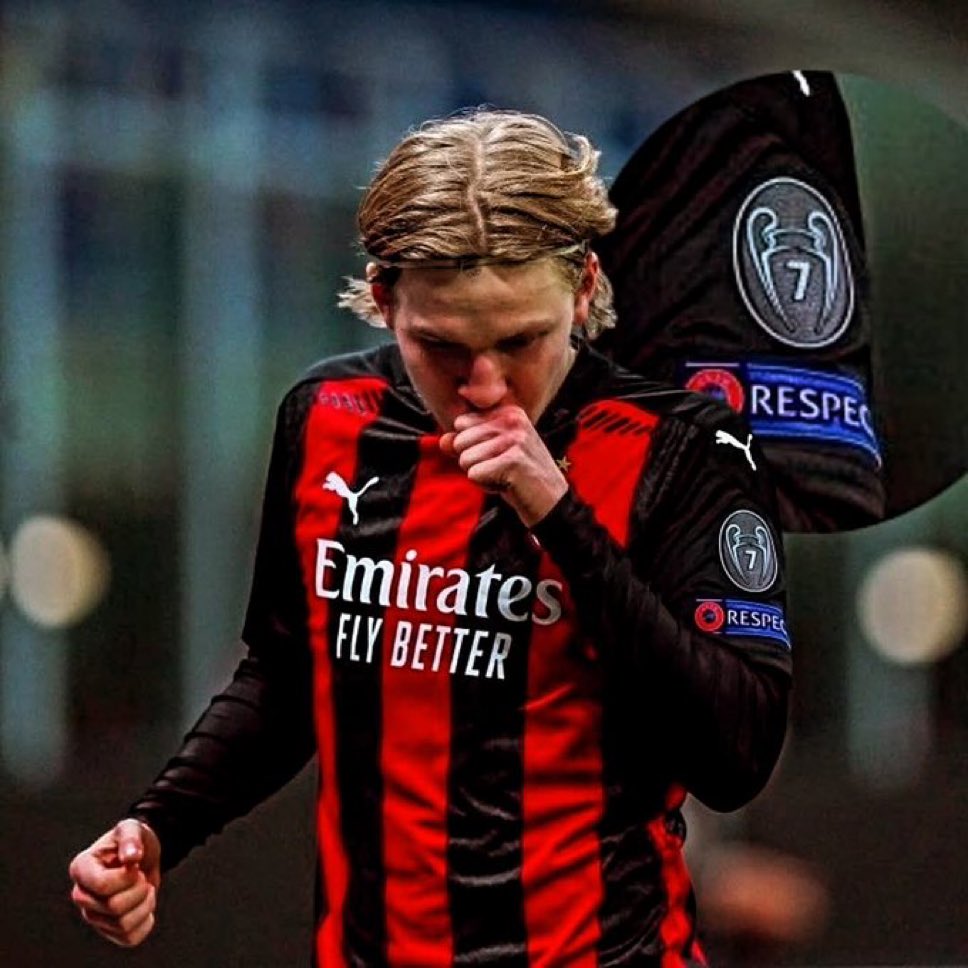 Ga main aja jumlah Piala-nya ga kekejar, apalagi main..