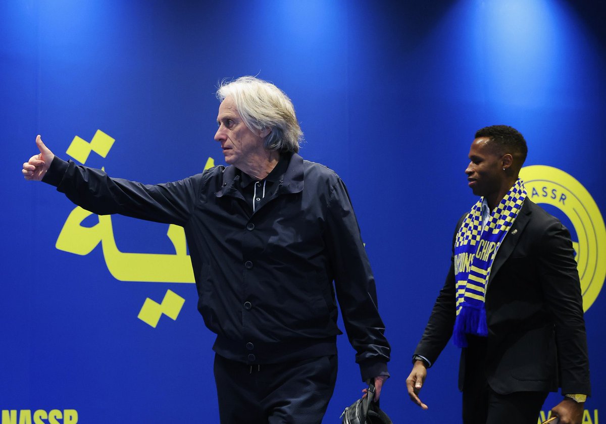Tell us about your experience of Ramadan in Saudi Arabia and how they fast.

🗣️ Jorge Jesus:

“Being here and learning about Saudi culture has given me the opportunity to see much more.

Every night of Ramadan is like the night of December 24th for us, where the whole family