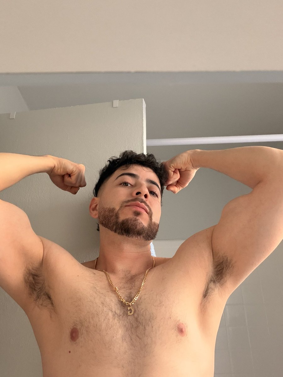 gerardosotop's tweet photo. CHUDAI #sexymen #fyp #viral https://t.co/TkYQLJPdOq