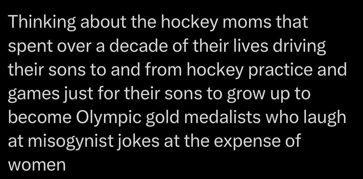 Do any of these people know hockey moms 😂😂😂😂