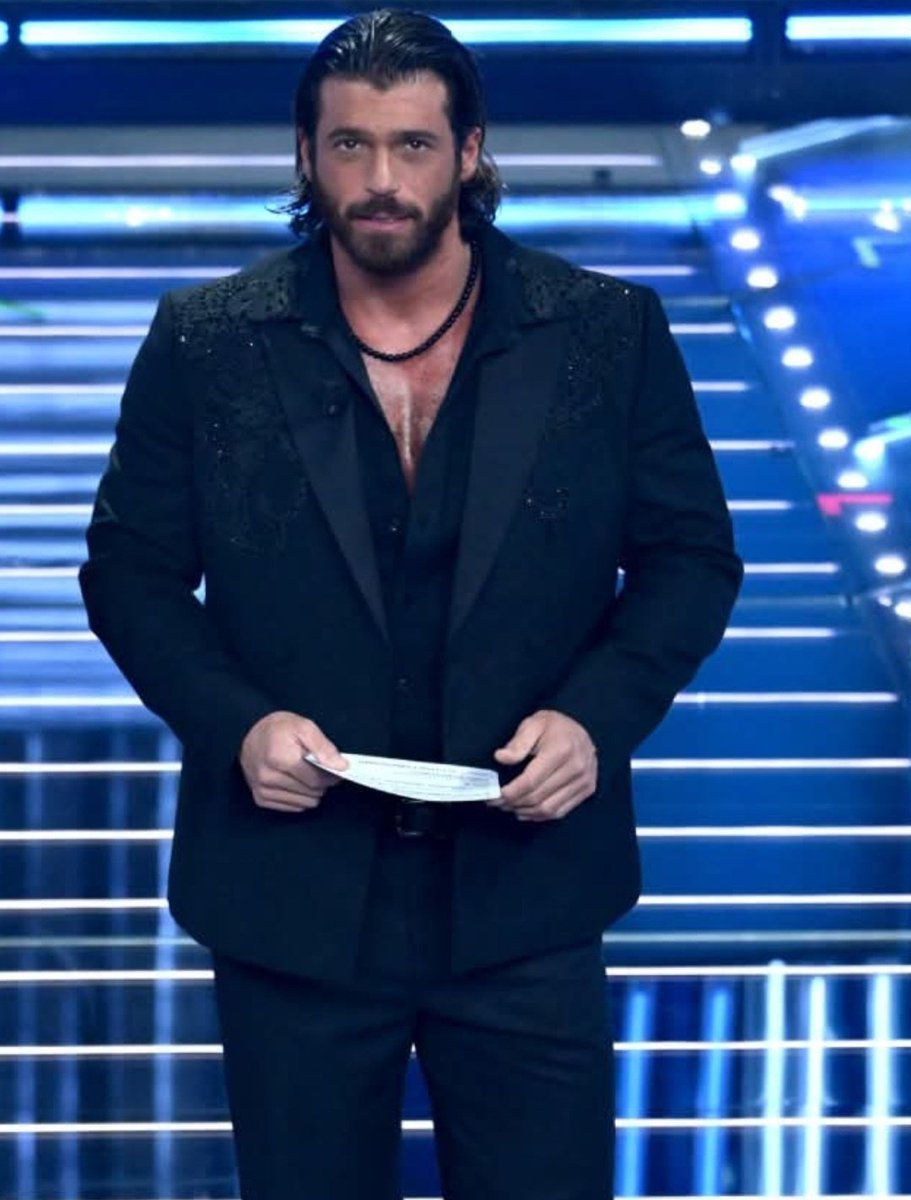 Perfetto cosi' come sei💫
#CanYaman
#Sanremo2026