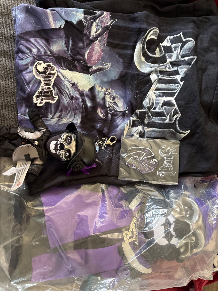 VikingGhoul's tweet photo. Such an amazing night but very emotional as well. Thank you @thebandGHOST for all the many years you have brought joy, feeling of acceptance and also amazing fans that build long lasting friendships. Can’t wait for you guys to come back “Eventually” or till “2034” https://t.co/Zeq6Wc6oQ6