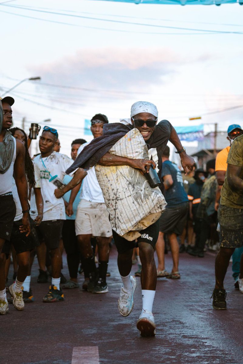 CaptainEA tweet media