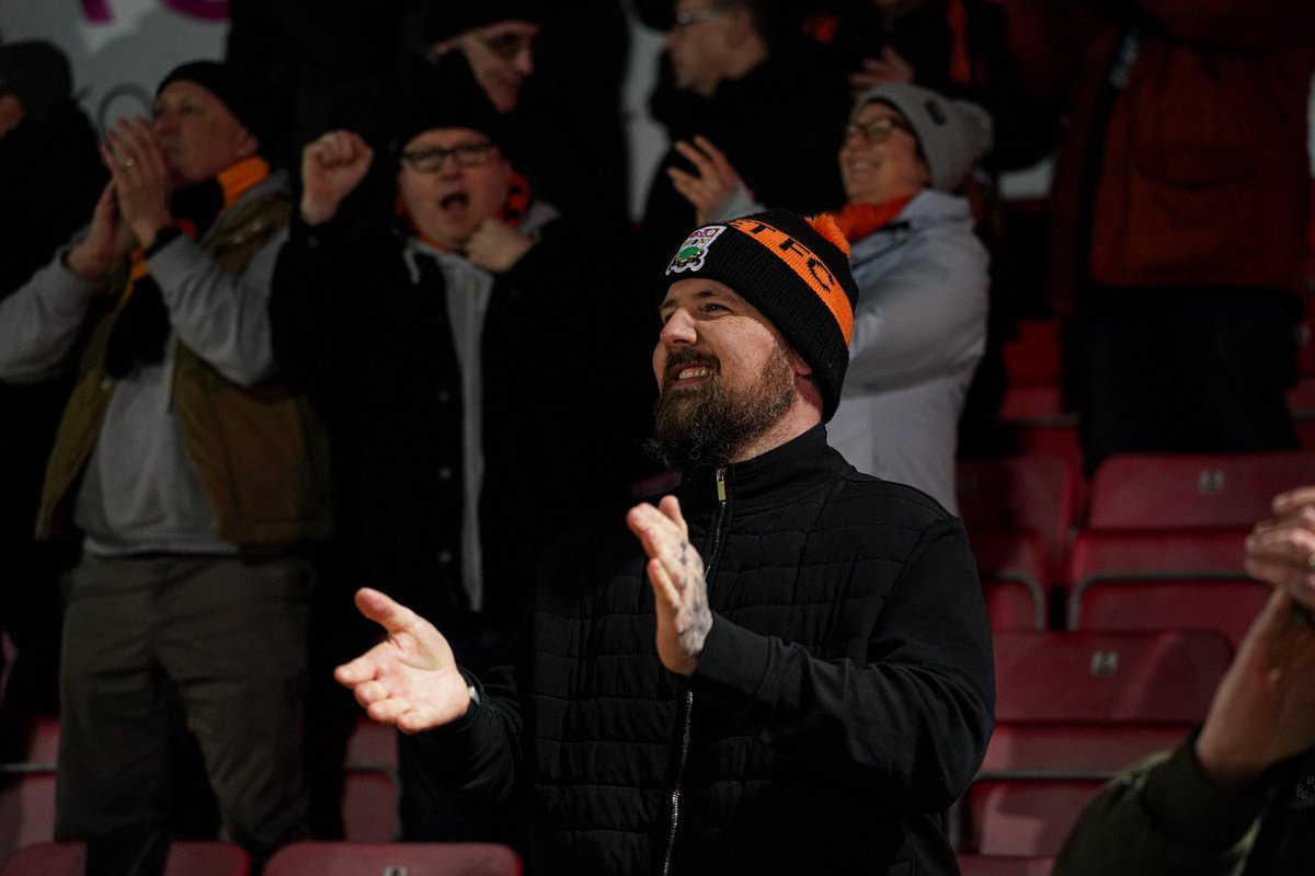 Barnet FC 🐝 tweet media