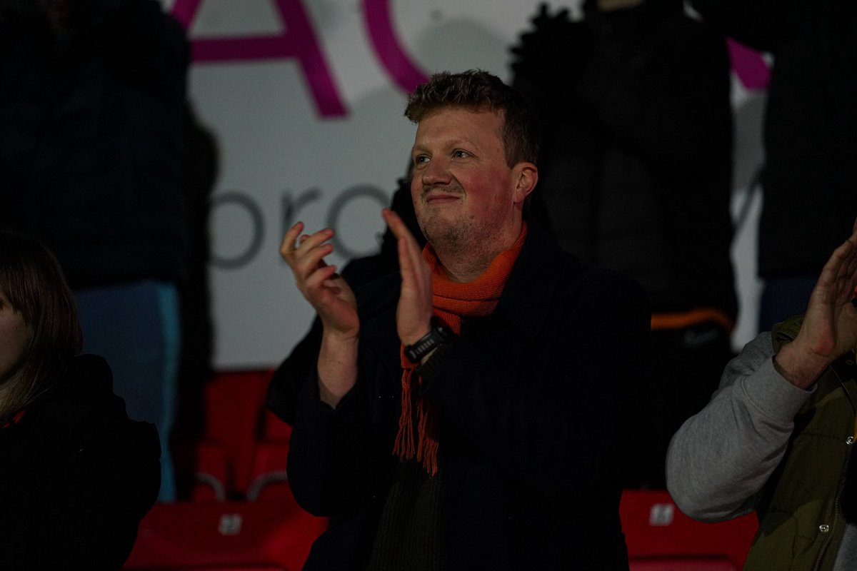 Barnet FC 🐝 tweet media