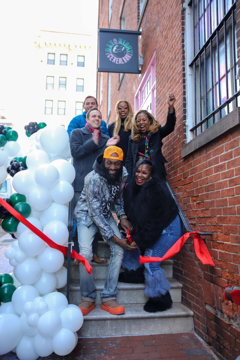 DowntownBalt's tweet photo. Huge congratulations to Day &amp; Night Exotic Cereal Bar on their sweet new home at 333 N Charles St! 🥣🌙☀️

This is proof that the momentum is happening Downtown. It is a buzzing, vibrant destination for residents and visitors alike! 🍽️💛 https://t.co/jt6ZV0Racf