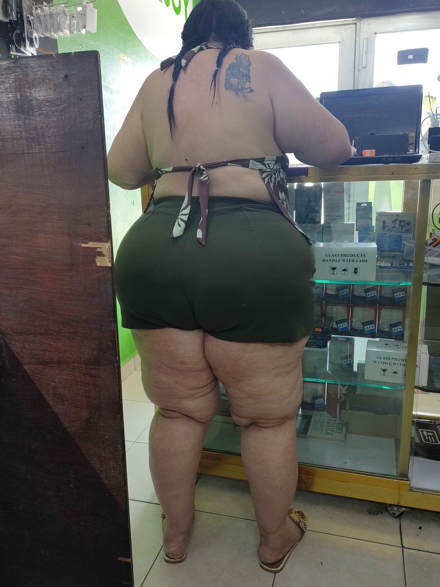 Bonbon y yo🍍🍍🍍 tweet media