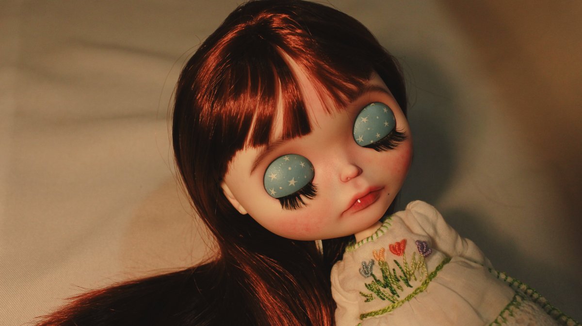 livcustomdolls's tweet photo. bem-vinda ao mundo 💐
bonequinha da @petalasdepeonia
tags; #customdolls #blythedoll #bjd https://t.co/yX5wBxhefu