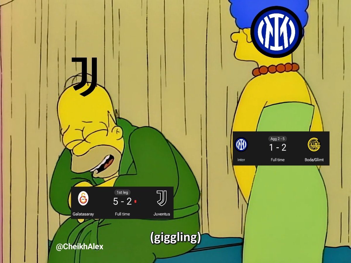 Out Of Context Football tweet media