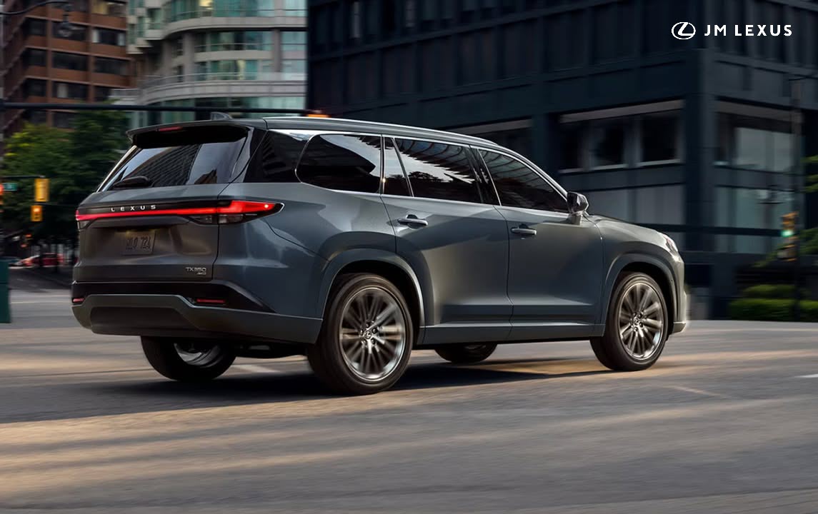 JM Lexus tweet media