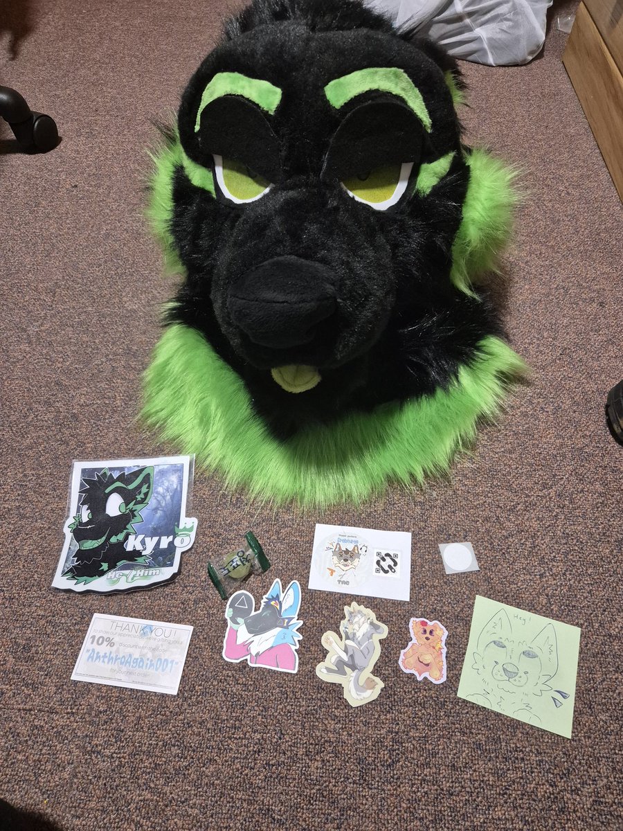 KyroWolf tweet media