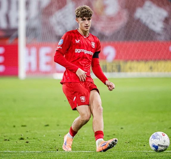 The Pride Of North London tweet media