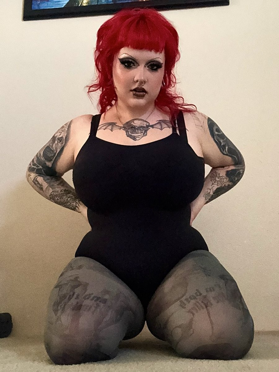 alpohlovebot's tweet photo. felt cute, will probably delete later https://t.co/RN8WlCQ6vi