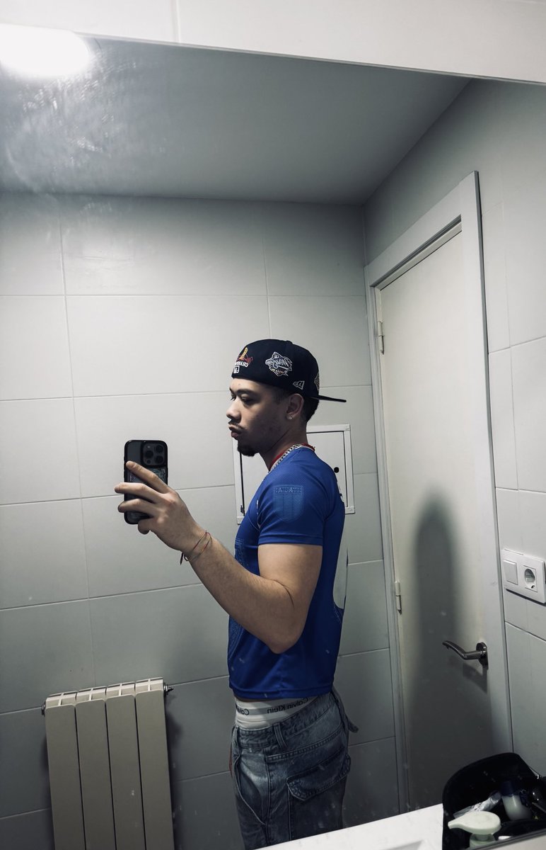 diegxx23's tweet photo. 🙃 https://t.co/DejHzZO63Q