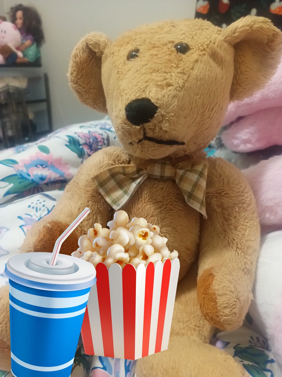 BogartSmith3's tweet image. Day 24 Chips.....well we didn't have chips so I got popcorn and a soda instead 🤤 #PostAFavPic4VioletFeb26  #teddybear
