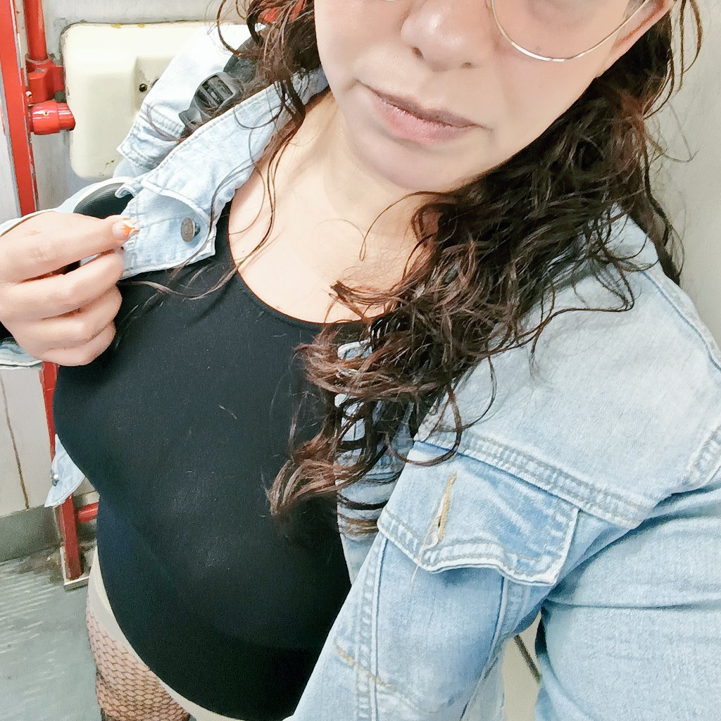 🦊Zamanthaa🦊 tweet media