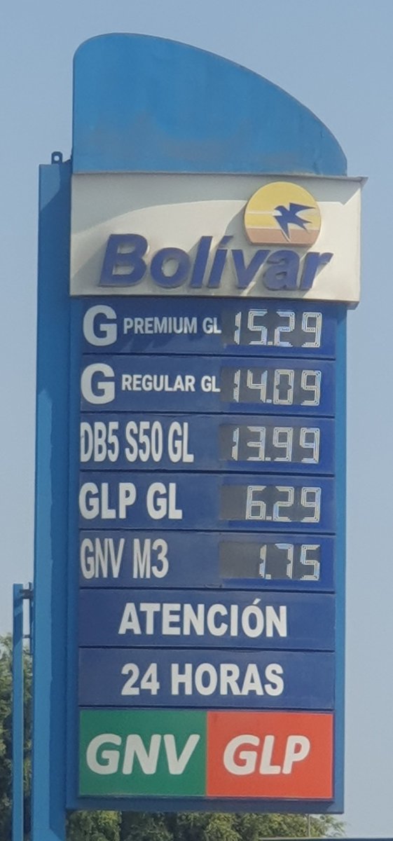 opecu's tweet photo. 📷
Opecu: Petroperú bajó GLP en S/ 0,13 por kilogramo impactando en el balón de gas doméstico de 10 kilos que reduce en S/ 1,30 https://t.co/MZNXHaIn1D Suben Diésel Vehic-Indust en S/ 0,14/Gl,  GSH Regular S/ 0,27/Gl. REPSOL (05:21 p.m. Lima /10;21 p.m. NO PUBLICA NVOS. PRECIOS) https://t.co/UI5RzKs96d