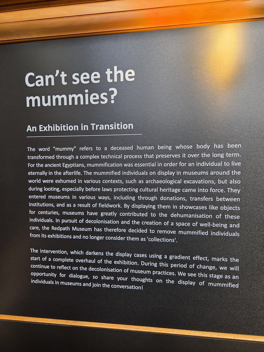 Ayei_Eloheichem's tweet photo. "Gosh, why are the mummy displays so dark and opaque? Must be the lights are broken. I should go tell them downstairs," I thought to myself while recently wandering around the Redpath Museum at McGill University.

Then I read the sign.

🤡🤡🤡🤡🤡🤡🤡 https://t.co/sbAhIppxPm