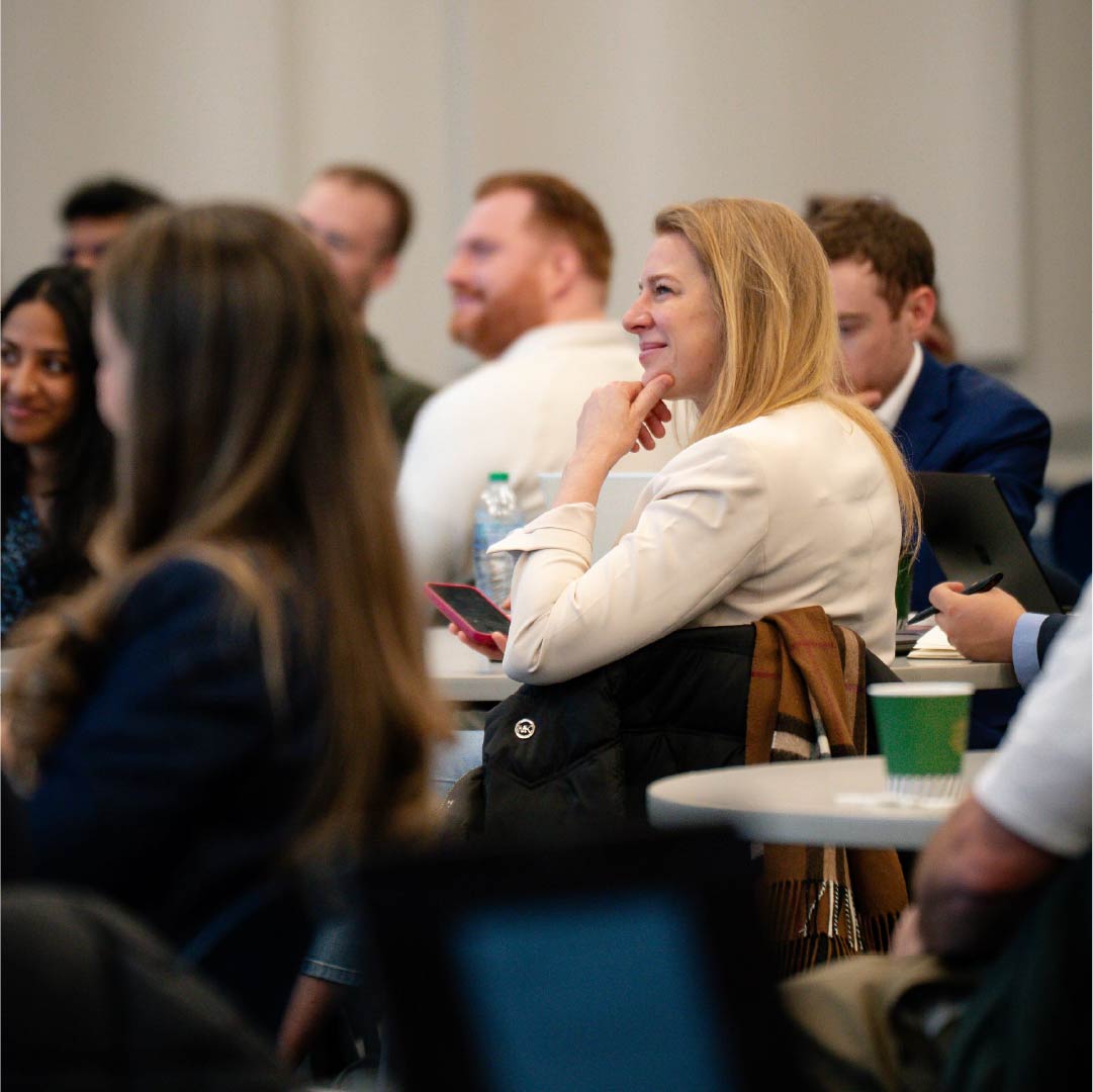 Oracle University tweet media