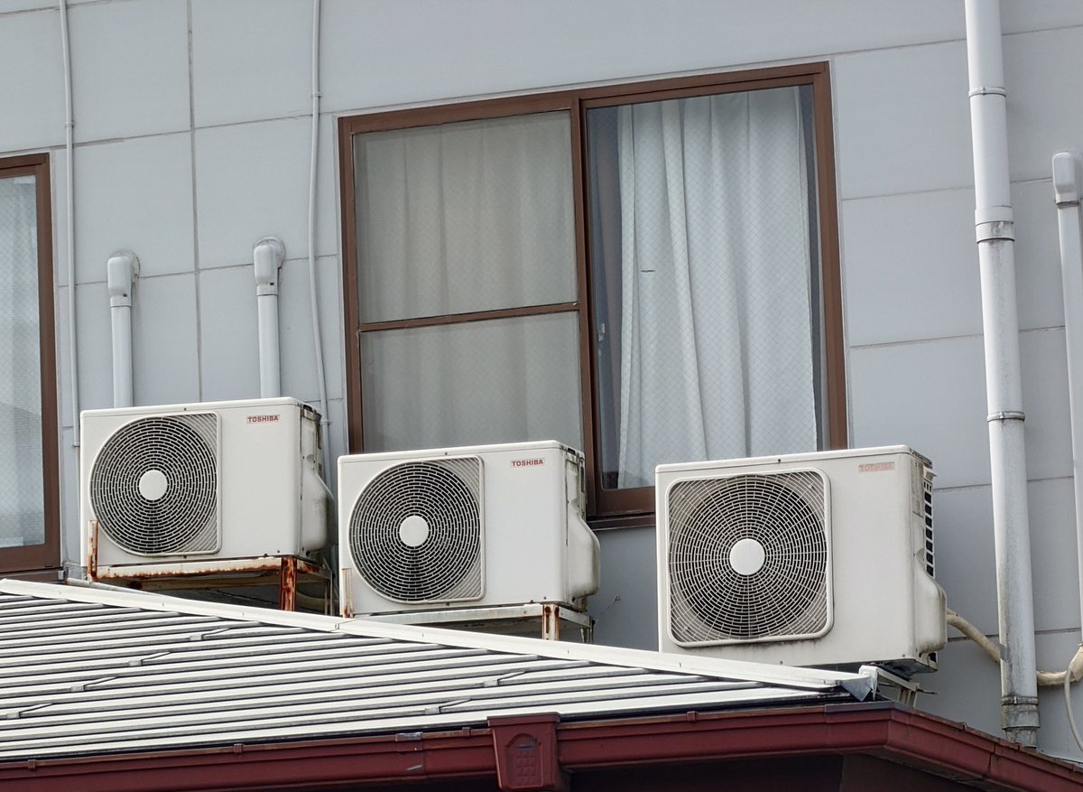 東芝ライフスタイル ＃室外機