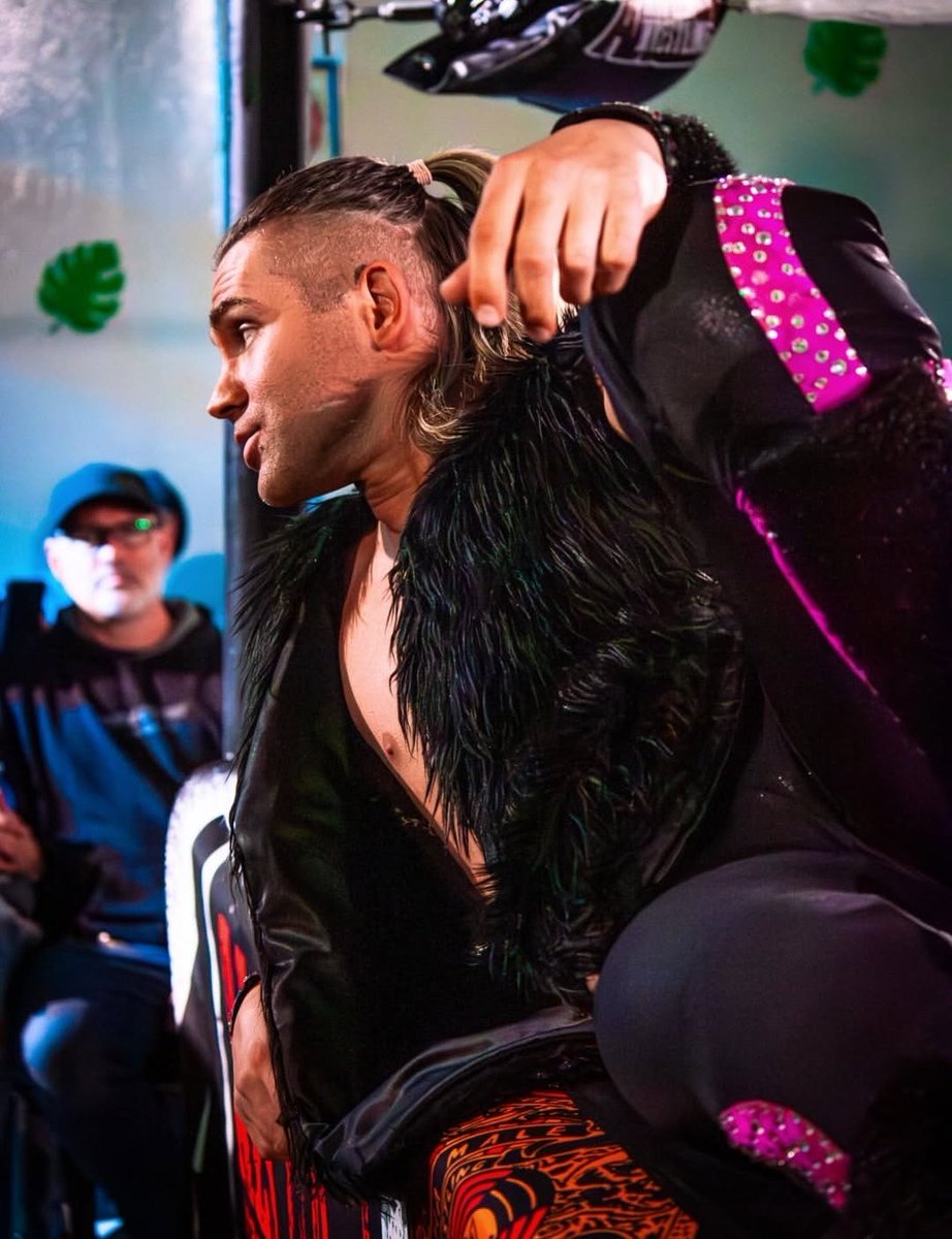 Lights, camera, action. 📸