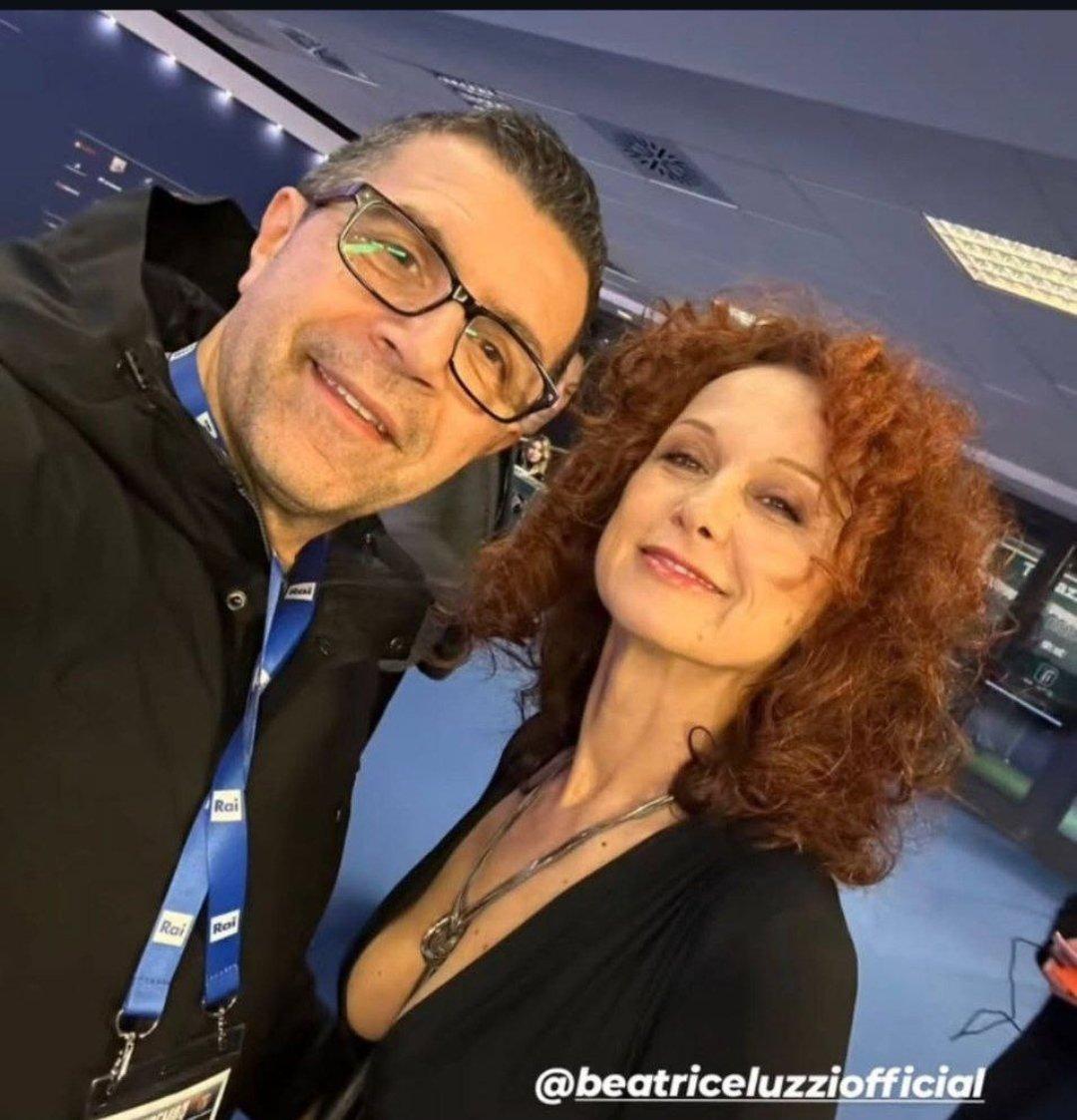 Bellezza e fascino indescrivibili, come lo è la tua classe e raffinatezza...
#beatriceluzzi