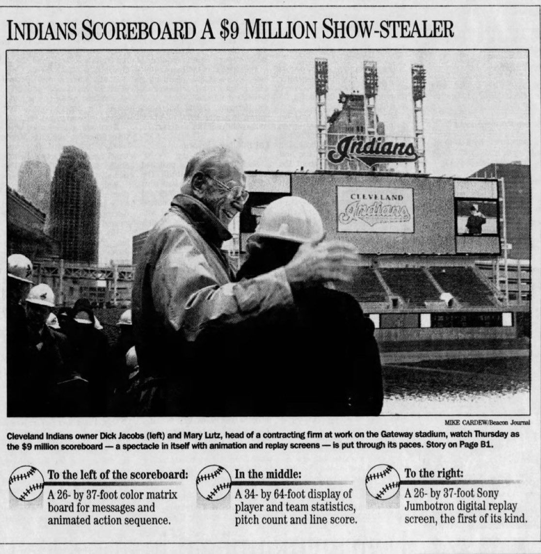 MrCleveland_216's tweet image. February 24, 1994: Scoreboard…Scoreboard! ⚾️

Indians unveil massive new scoreboard at new (yet to be named) stadium

The excitement in town was simply unmatched

What a park! 
An ICONIC part of Cleveland

#Jumbotron #Gateway