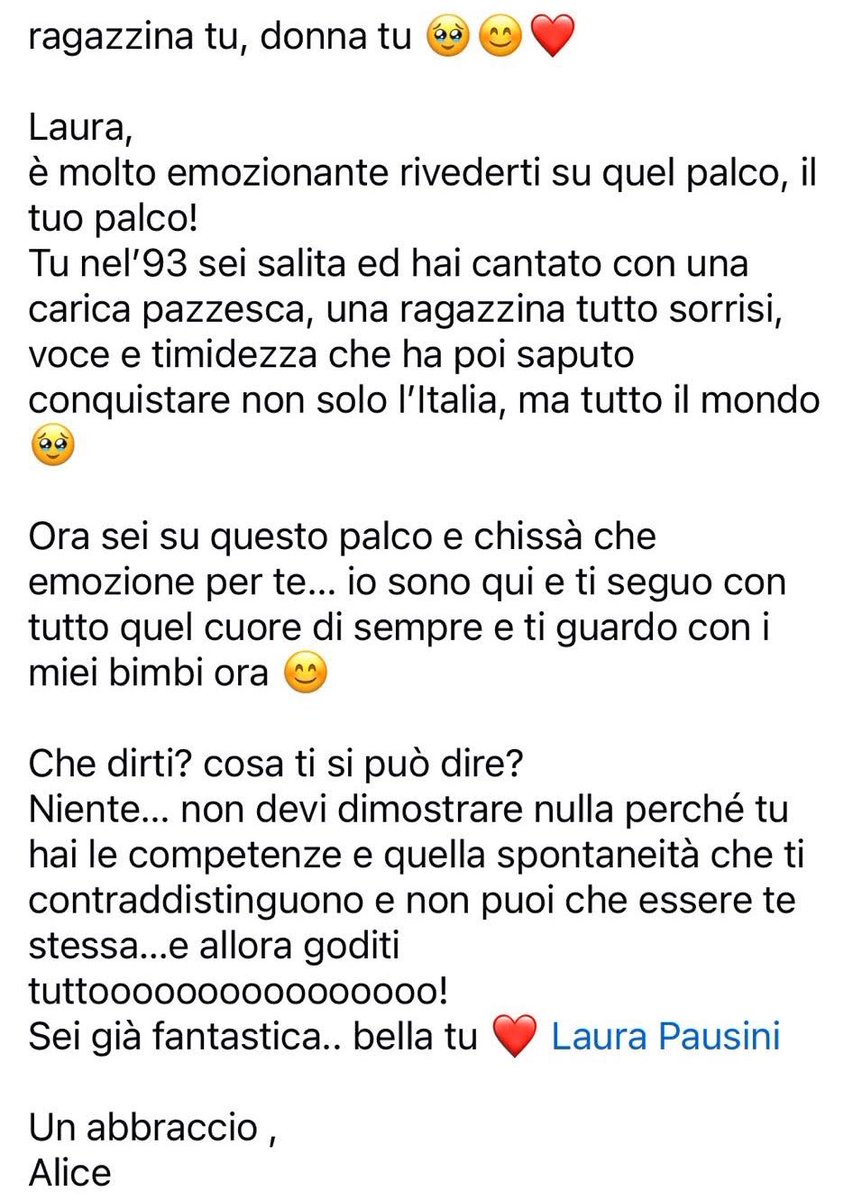 AlyPau's tweet photo. Ma tu ricordi che "Le cugine" ti avevano dedicato una pagina?☺️ spero tanto di si.. ti ho scritto e sono emozionata mentre ti guardo ❤️

sei tanto speciale... goditi tuttoooo https://t.co/O8TB98mUYe