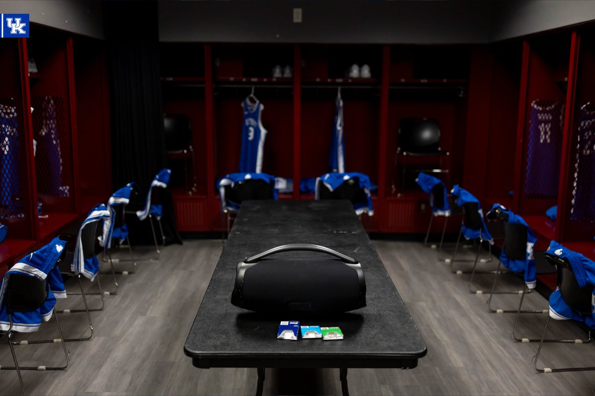 KentuckyMBB's tweet photo. Game time approaching ... https://t.co/I3uqEPTbld