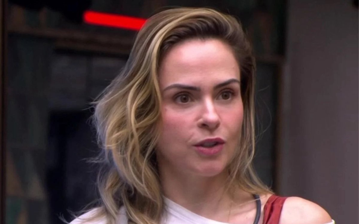 hablasuzzy's tweet photo. "a audácia de ser imperfeita e a ousadia de ser real"

BBB 19 e BBB 26 https://t.co/TJQKiRxiV1