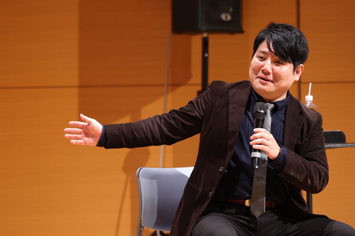 tsurumi_uimf's tweet photo. 『第２回 鶴見ウチナー国際映画祭』

３階音楽ホール
「おきなわミニシアターin鶴見」
協力：沖縄フィルムオフィス

沖縄をテーマとしたショートムービーを無料で上映しました

2月8日（日）
「あいをたてる」-上映25分-
主演：松田るか／本部町＜藍染め＞
☆舞台挨拶：平 一紘監督

Photo福田俊介 https://t.co/fPXZYGTpVT