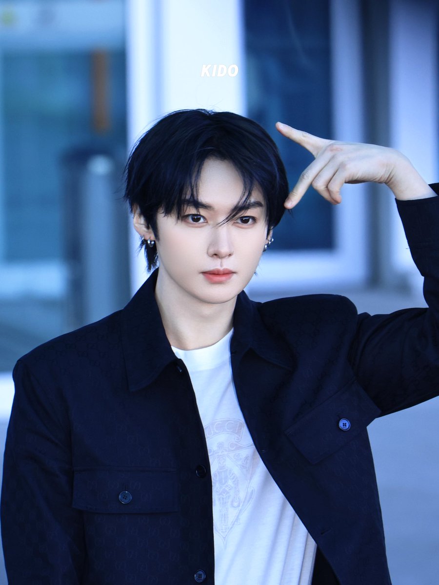 260225

GUCCI BOY

#StrayKids #스트레이키즈      
#리노 #Leeknow